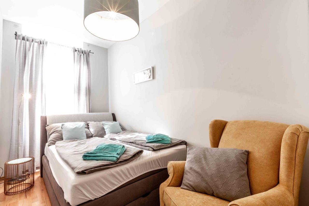 Holiday & Business Apartments 1140 Виена Екстериор снимка
