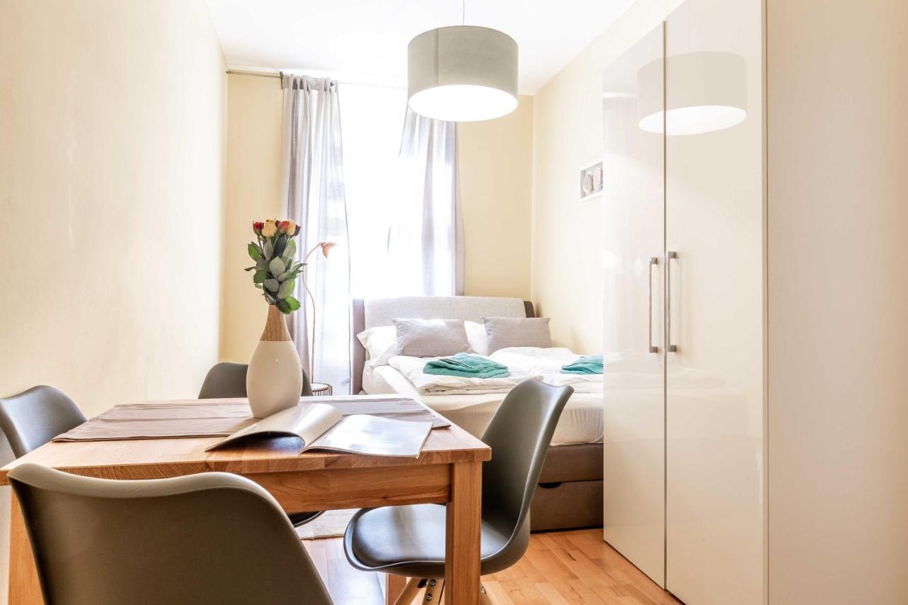 Holiday & Business Apartments 1140 Виена Екстериор снимка